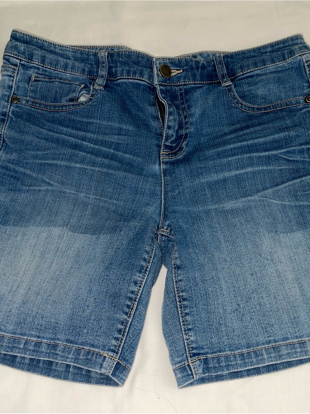NY&CO Classic Blue Denim Women’s Jeans Shorts Sz 8 SKU: 0825-27